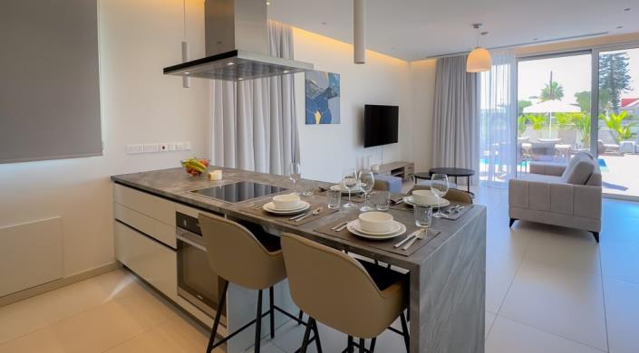 Image No.12-4 Bed Villa / Detached for sale