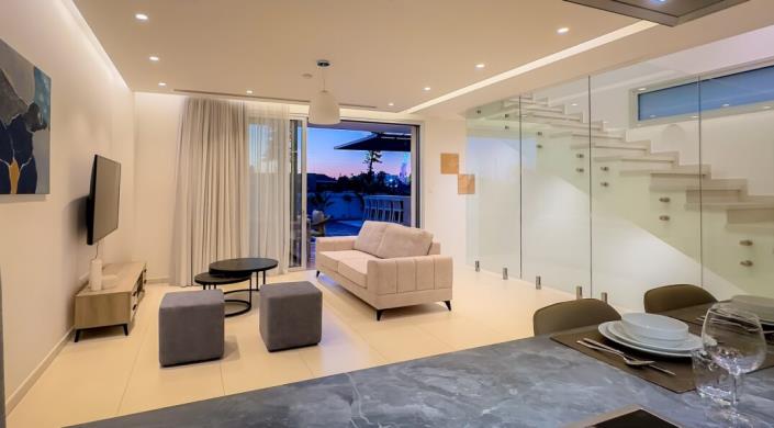 Image No.14-4 Bed Villa / Detached for sale