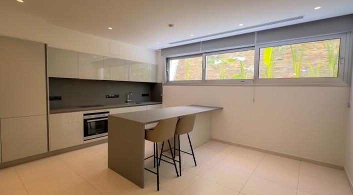 Image No.18-4 Bed Villa / Detached for sale