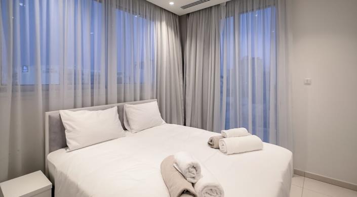 Image No.24-4 Bed Villa / Detached for sale