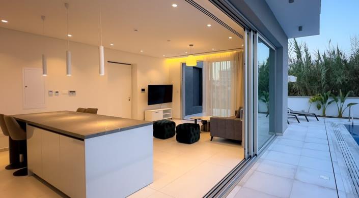 Image No.15-4 Bed House/Villa for sale