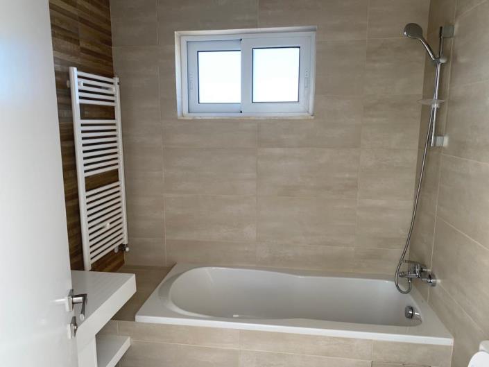 Image No.15-3 Bed Villa for sale