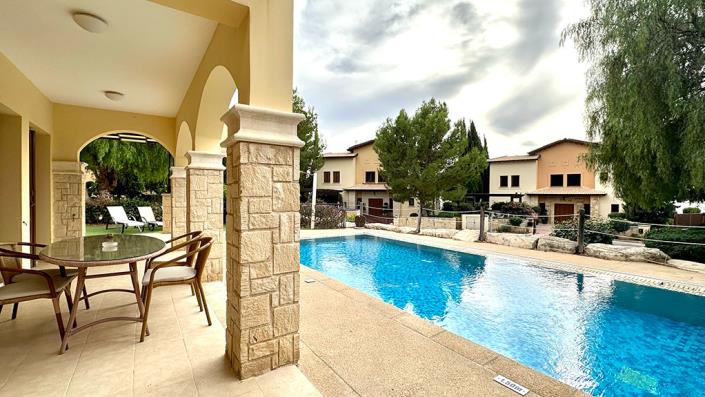 Image No.16-2 Bed Apartment for sale