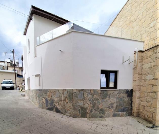 Image No.20-2 Bed House for sale