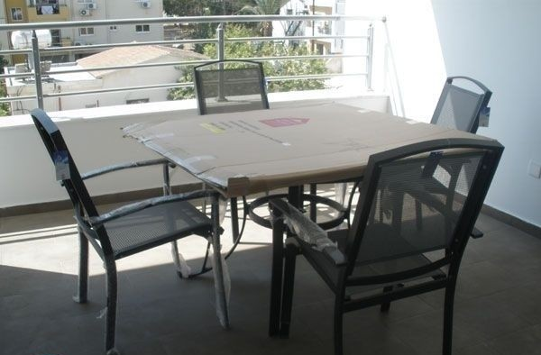 Image No.7-18 Bed Commercial for sale