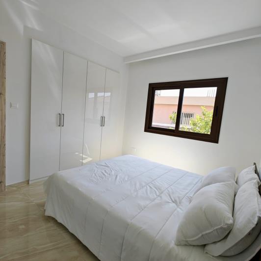 Image No.22-3 Bed Apartment for sale