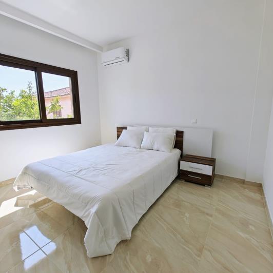 Image No.20-3 Bed Apartment for sale