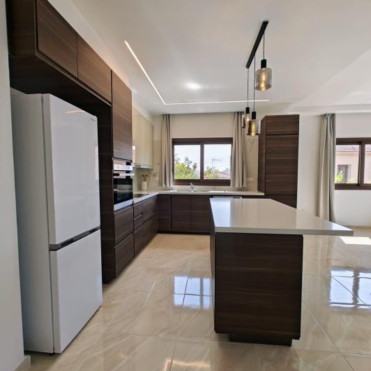 Image No.12-3 Bed Apartment for sale