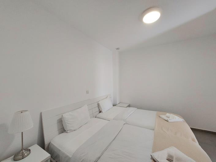 Image No.35-4 Bed House/Villa for sale