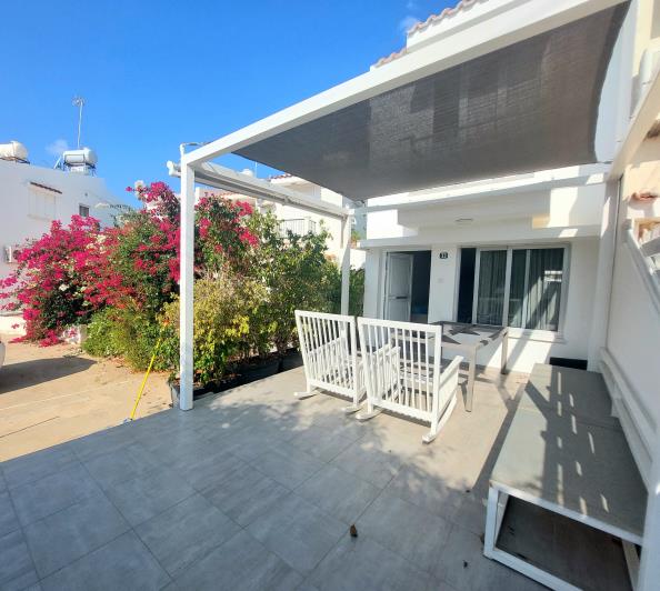 Image No.13-2 Bed Townhouse for sale