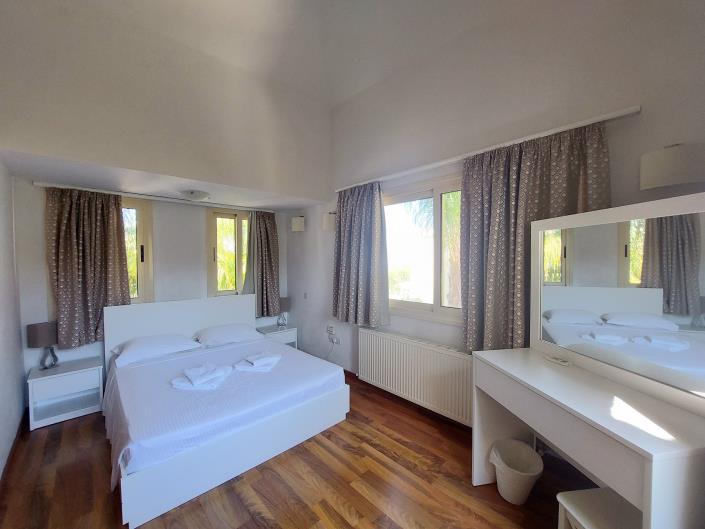 Image No.18-3 Bed House/Villa for sale