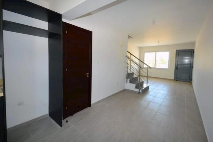 Image No.11-2 Bed Townhouse for sale