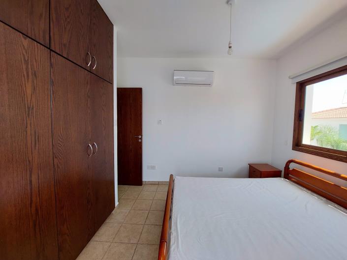 Image No.10-2 Bed House/Villa for sale