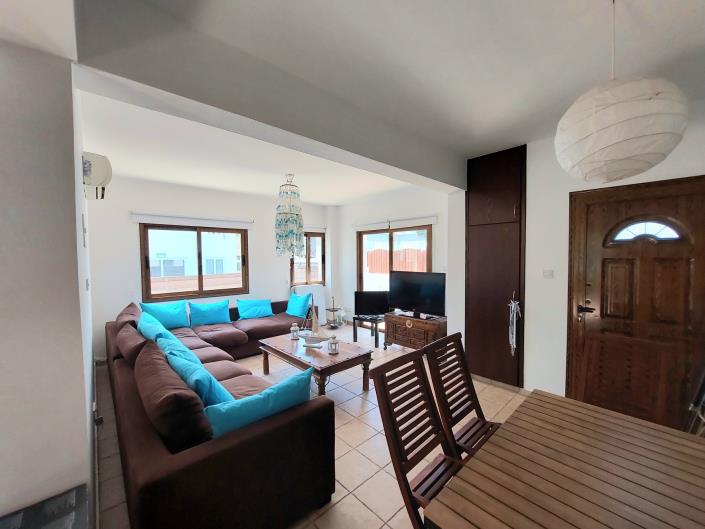 Image No.6-2 Bed House/Villa for sale