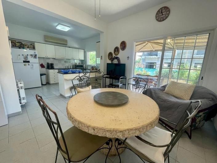 Image No.10-4 Bed House/Villa for sale