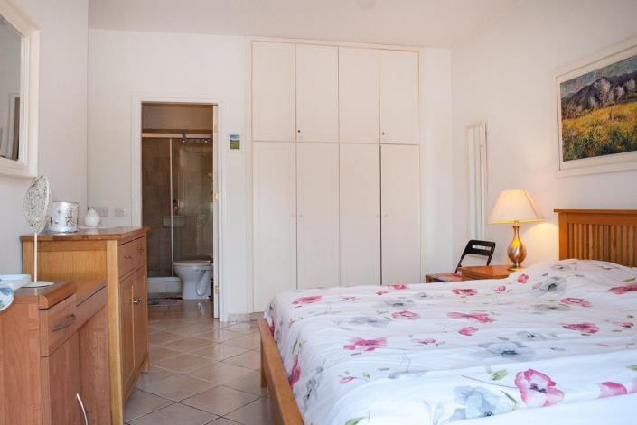 Image No.13-3 Bed Apartment for sale