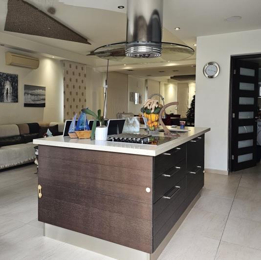 Image No.11-4 Bed House/Villa for sale