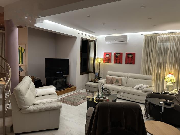 Image No.5-4 Bed House/Villa for sale