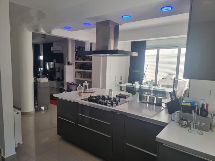 Image No.10-5 Bed House/Villa for sale