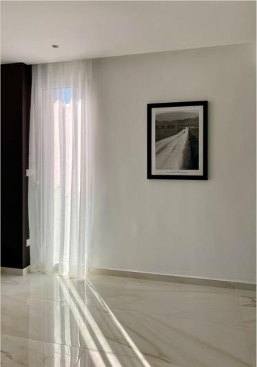 Image No.23-3 Bed Apartment for sale