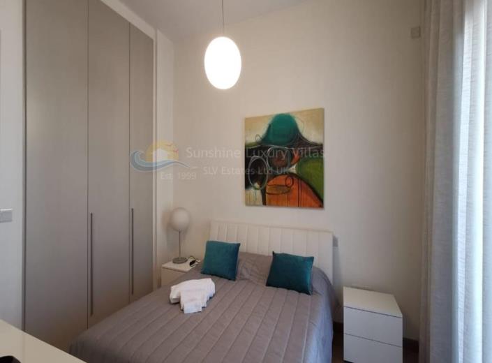 Image No.12-2 Bed Apartment for sale