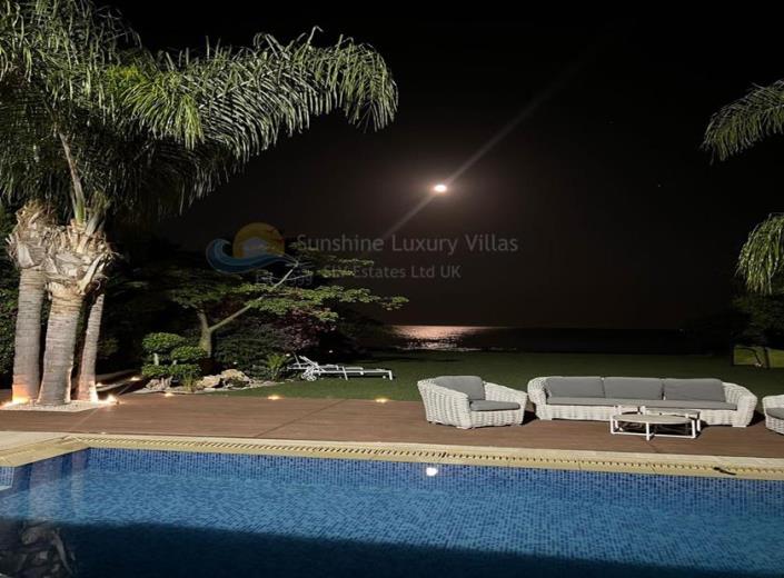 Image No.21-3 Bed Villa for sale