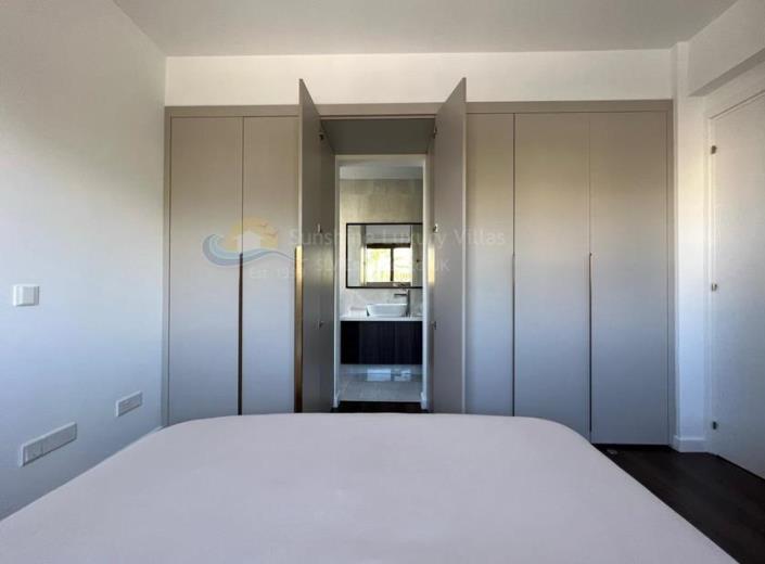 Image No.27-3 Bed Villa for sale