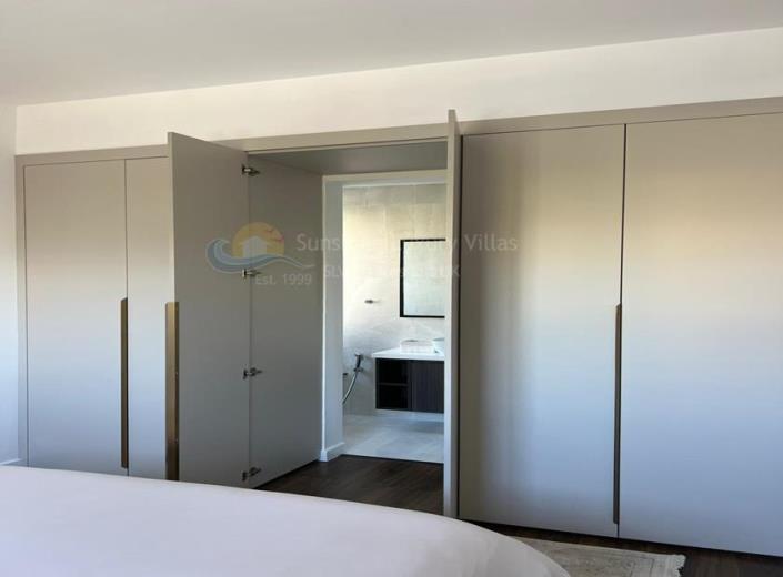 Image No.28-3 Bed Villa for sale