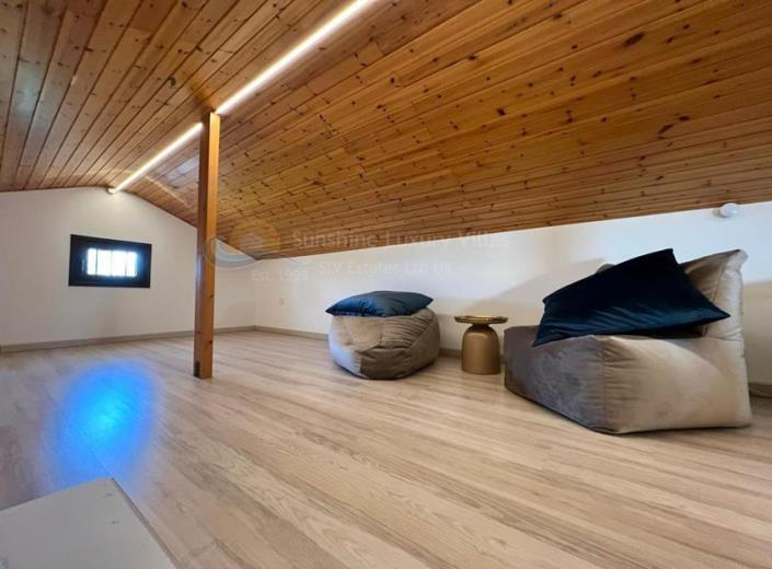 Image No.38-3 Bed Villa for sale