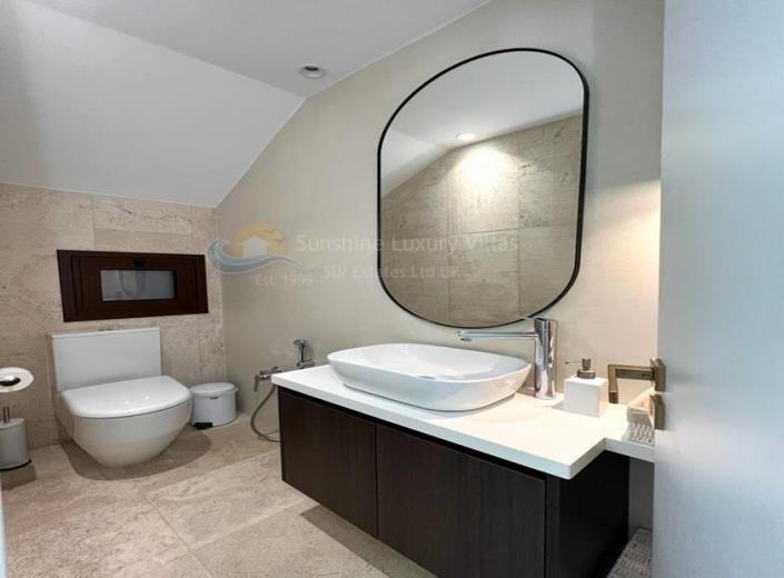 Image No.45-3 Bed Villa for sale