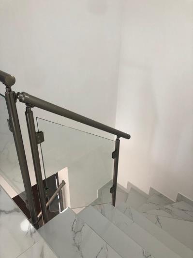 Image No.12-4 Bed Maisonette for sale