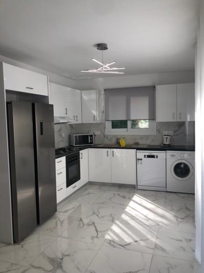 Image No.6-4 Bed Maisonette for sale