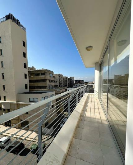 Image No.23-2 Bed Apartment for sale