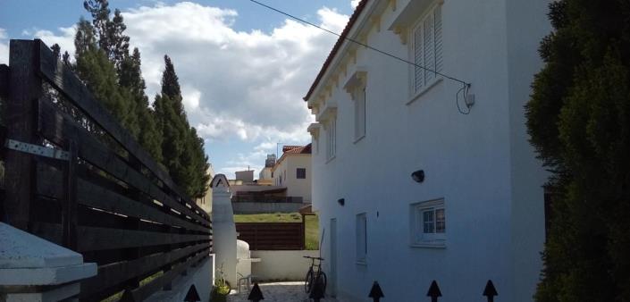 Image No.6-4 Bed Villa for sale