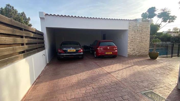 Image No.34-4 Bed Villa for sale