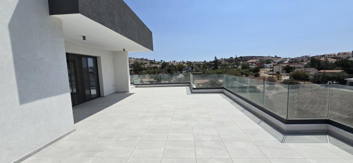 Image No.18-3 Bed Penthouse for sale