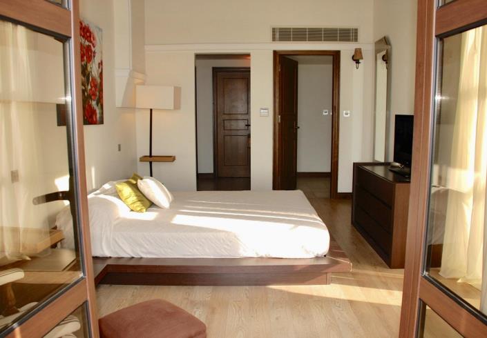 Image No.19-3 Bed Villa for sale