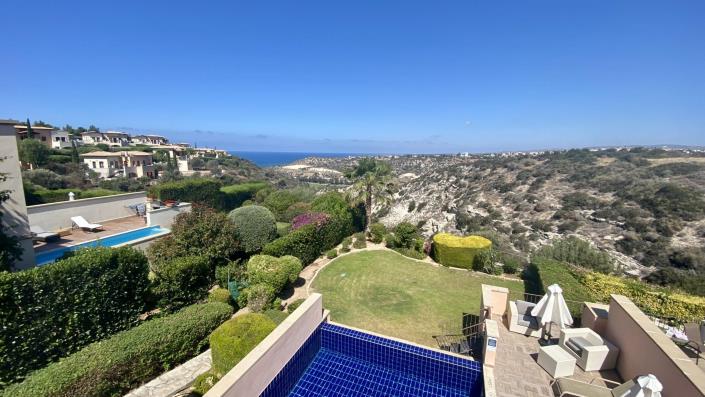 Image No.28-3 Bed Villa for sale