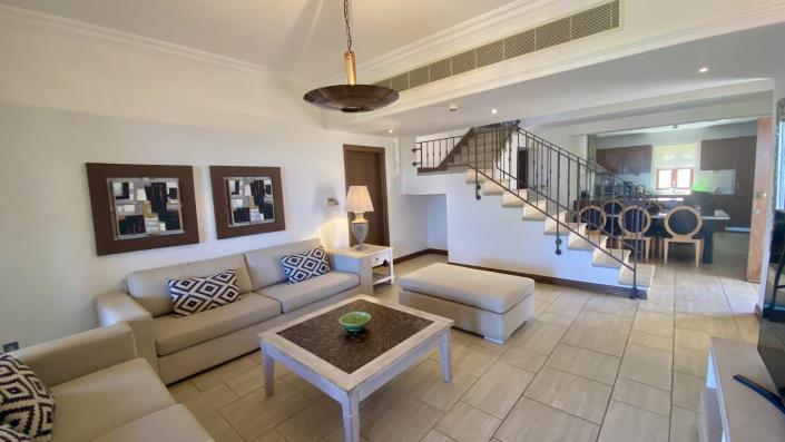 Image No.5-3 Bed Villa for sale