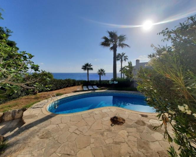 Image No.2-5 Bed Villa for sale