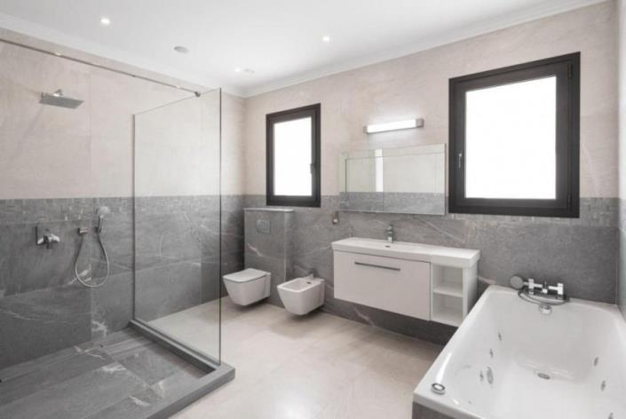 Image No.3-5 Bed Villa for sale