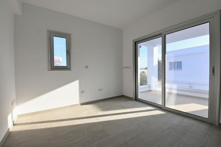 Image No.9-4 Bed House/Villa for sale