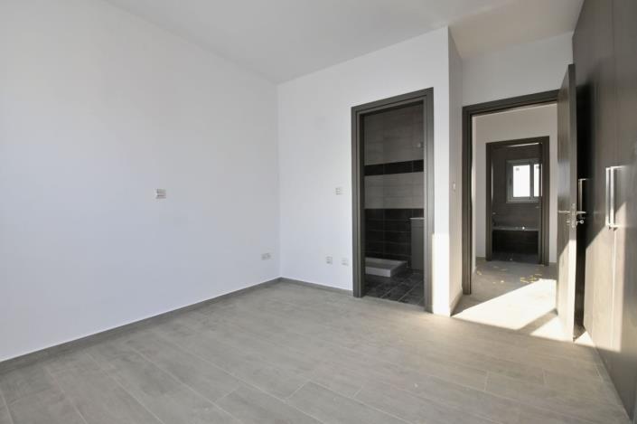 Image No.12-4 Bed House/Villa for sale