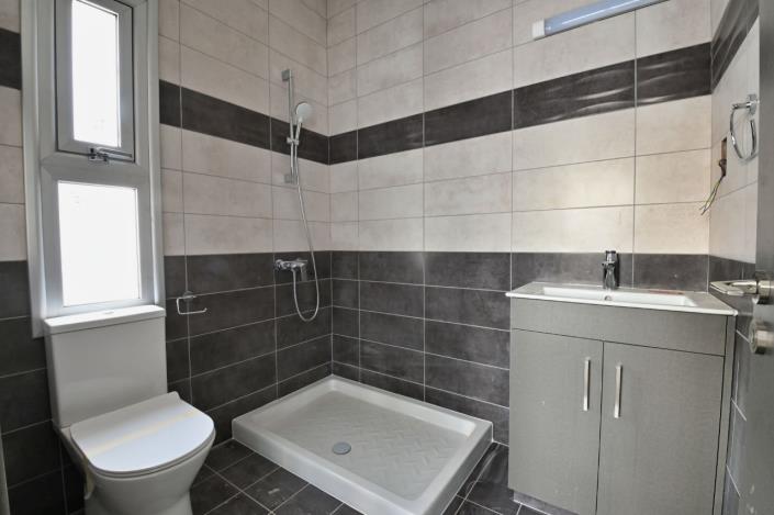 Image No.16-4 Bed House/Villa for sale