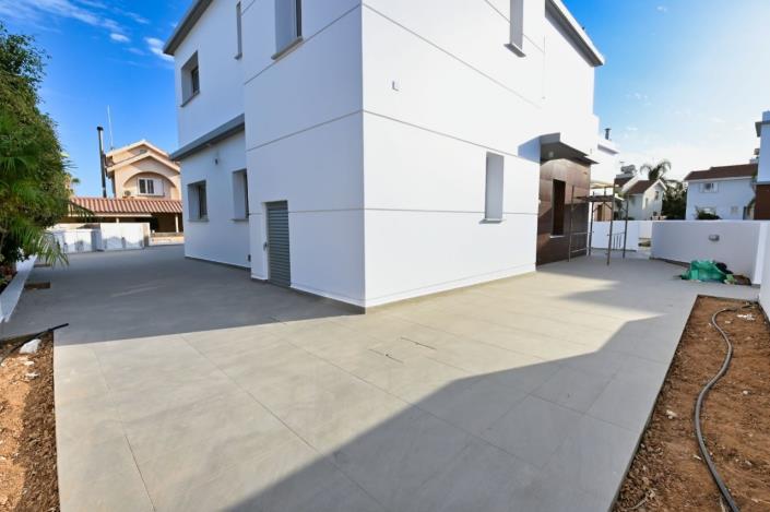 Image No.23-4 Bed House/Villa for sale