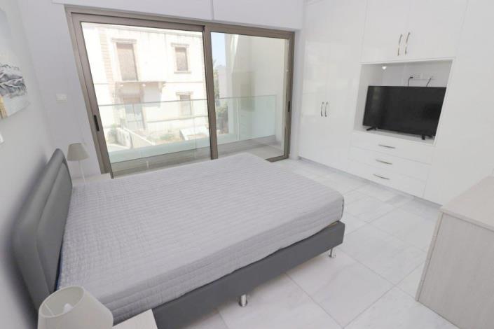 Image No.24-4 Bed Penthouse for sale