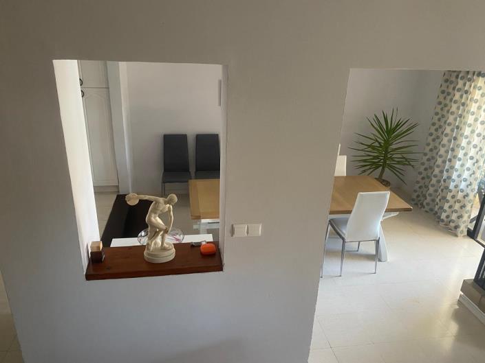 Image No.7-4 Bed Townhouse for sale