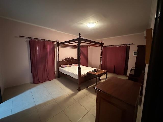 Image No.10-3 Bed Villa for sale