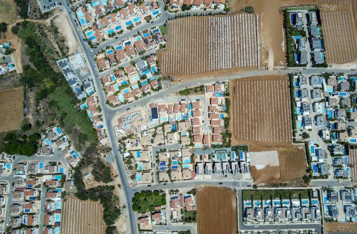 Image No.15-2 Bed Villa for sale