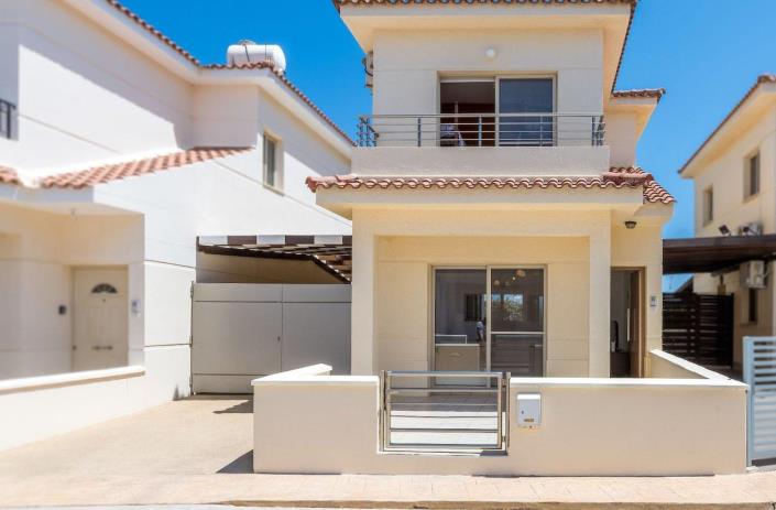 Image No.11-2 Bed Villa for sale